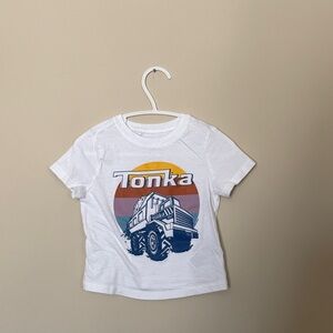 🌞 5/$25 Old Navy White Tonka Truck Tee